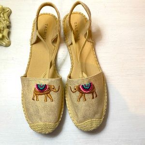 Talbots Ivy Espadrilles Metallic Embroidered Elephant Flats Size 11 Ex Condition